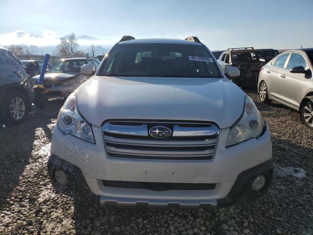  SUBARU OUTBACK 2013 White