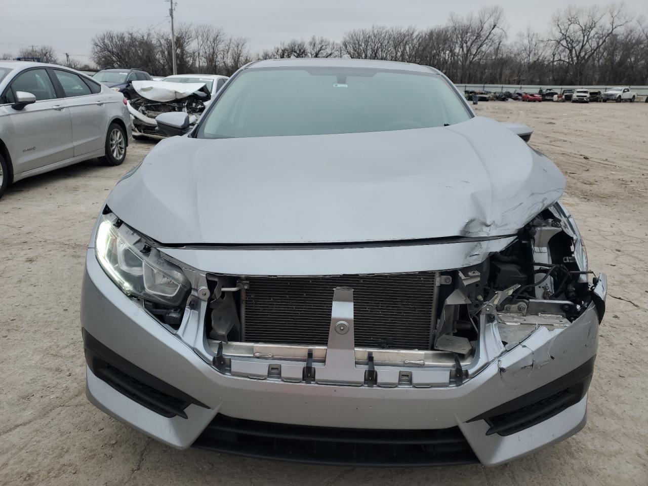 2018 Honda Civic - Image 5