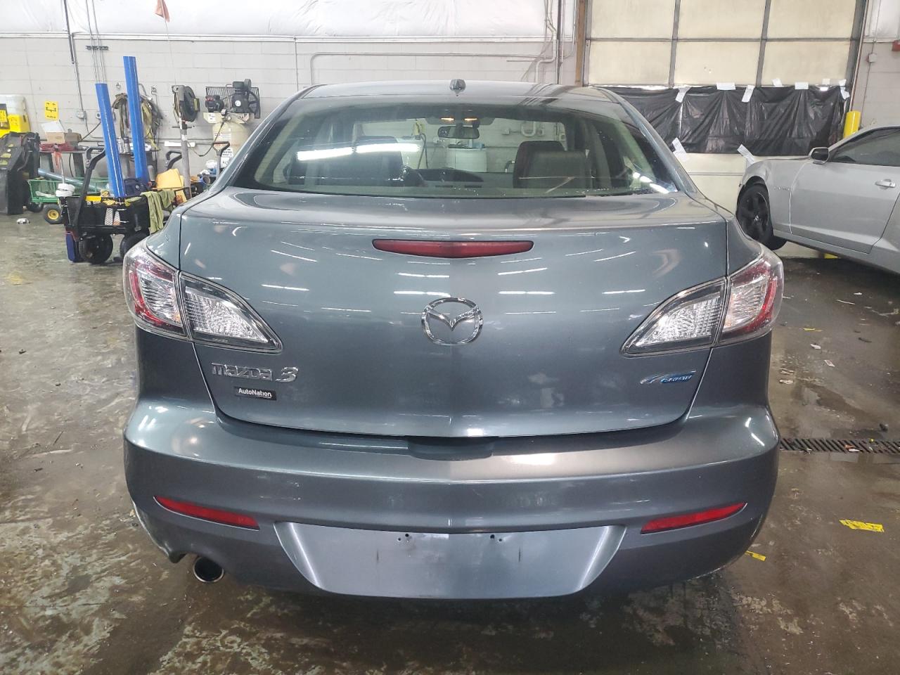 2012 Mazda 3 - Image 6