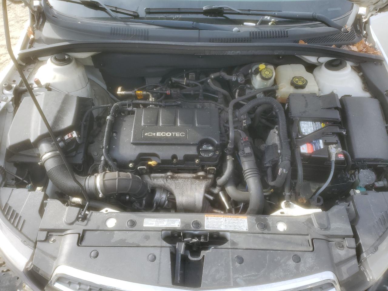 2014 Chevrolet Cruze - Image 12