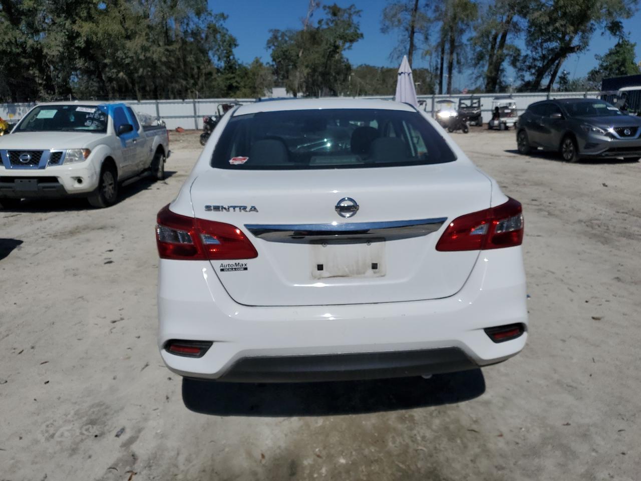 2019 Nissan Sentra - Image 6