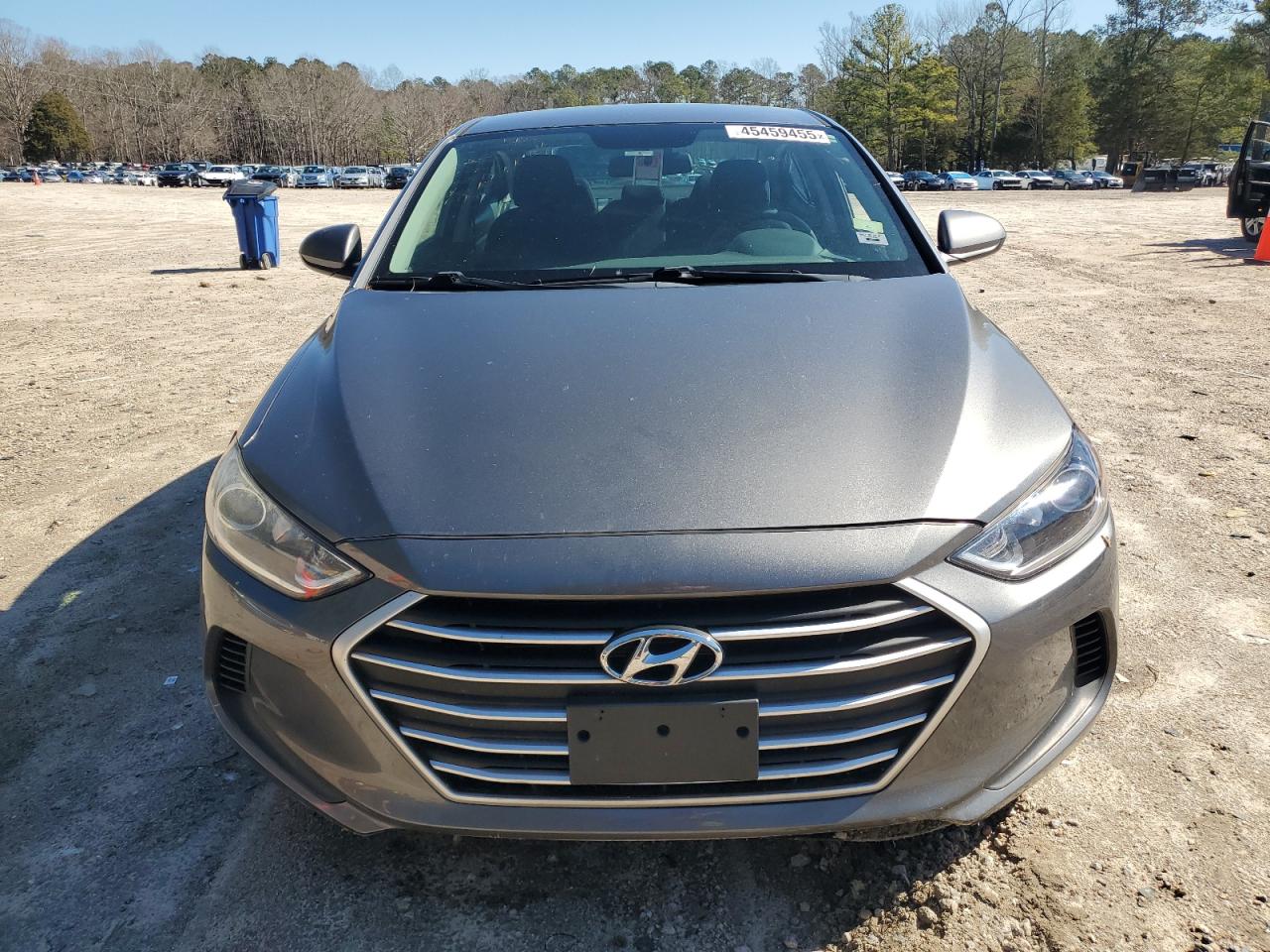2018 Hyundai Elantra - Image 5