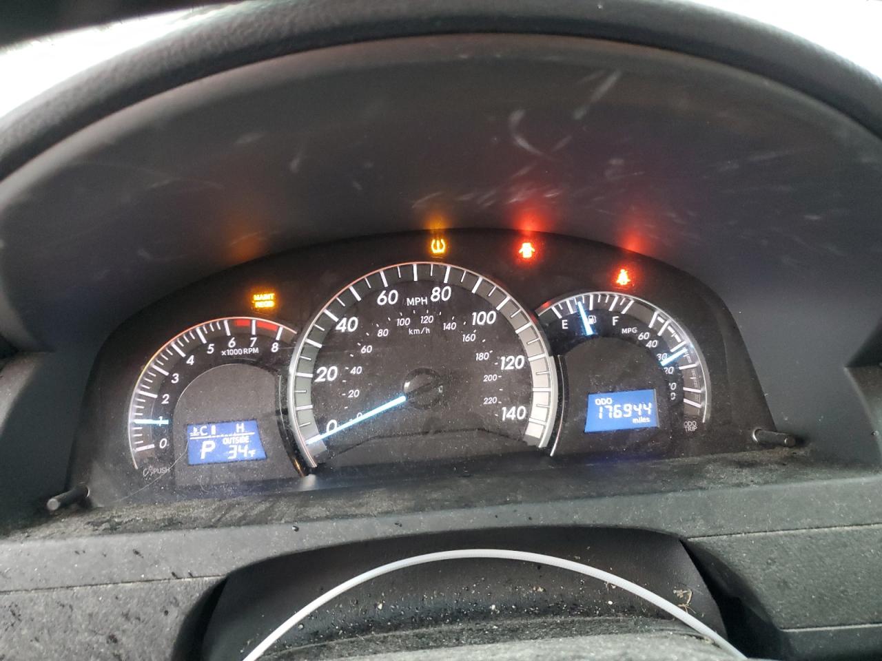 2013 Toyota Camry - Image 9