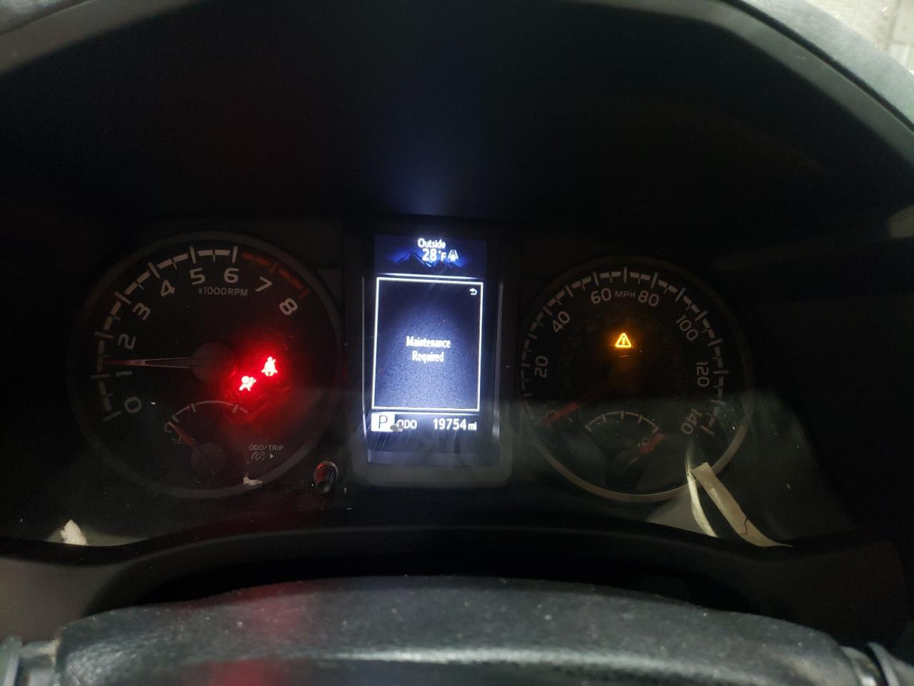 2022 Toyota Tacoma - Image 9
