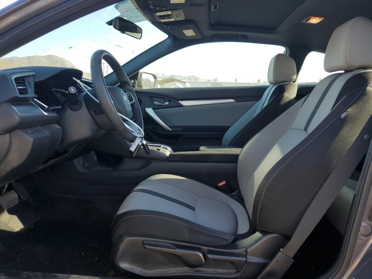2016 Honda Civic - Image 7