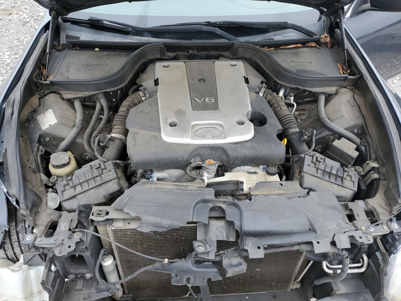 2011 Infiniti G - Image 12