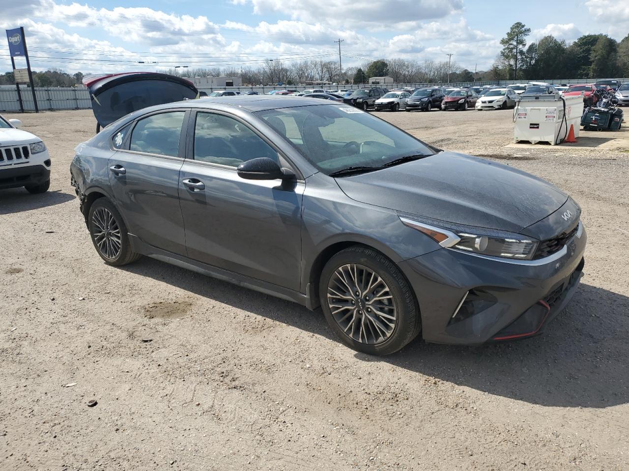 2023 Kia Forte - Image 4