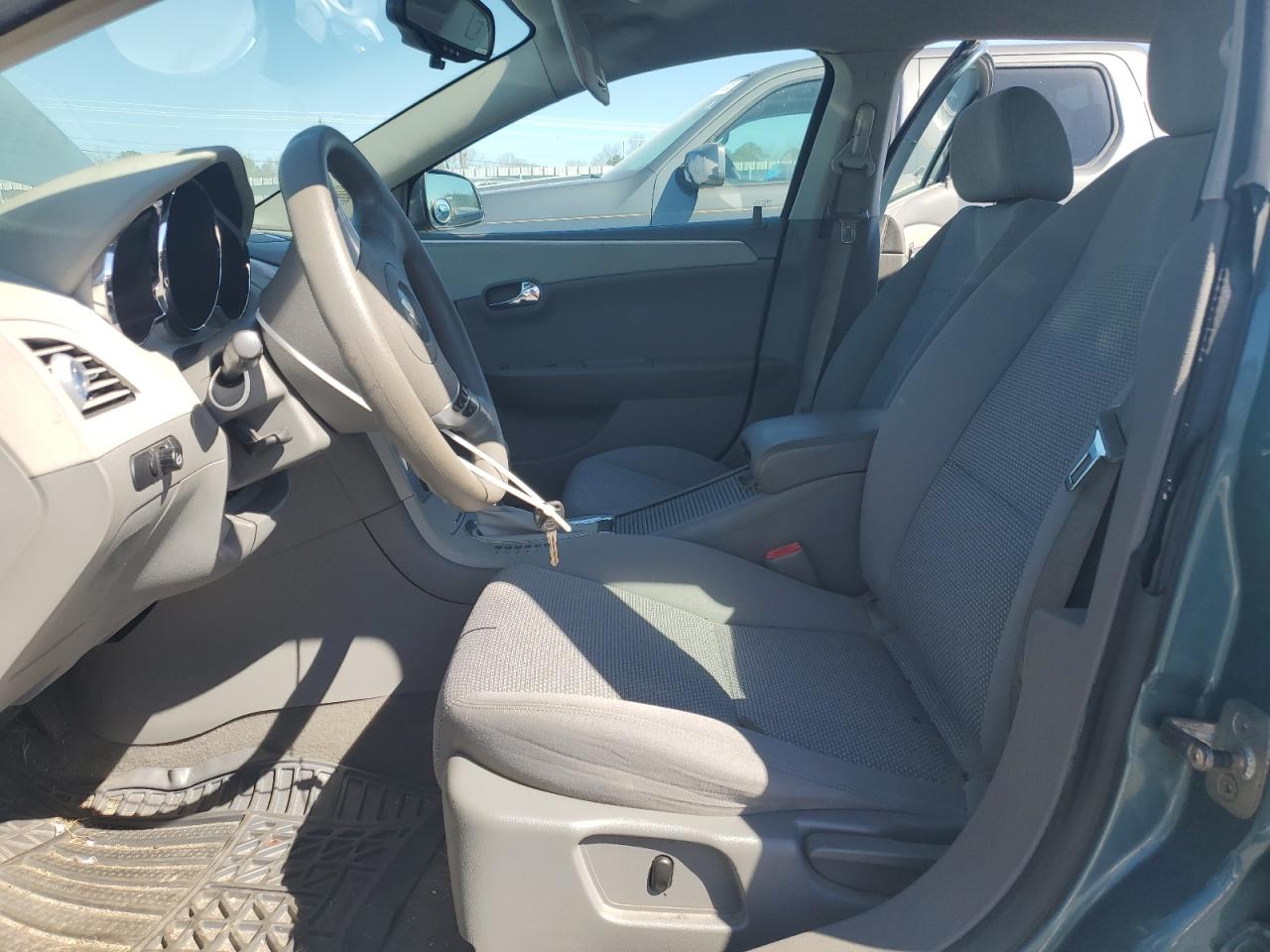 2009 Chevrolet Malibu - Image 7