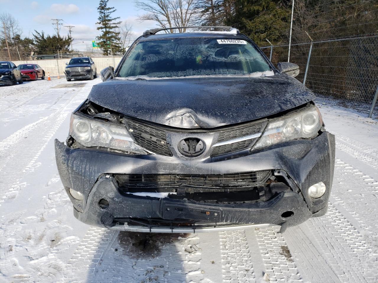 2014 Toyota RAV 4 - Image 5