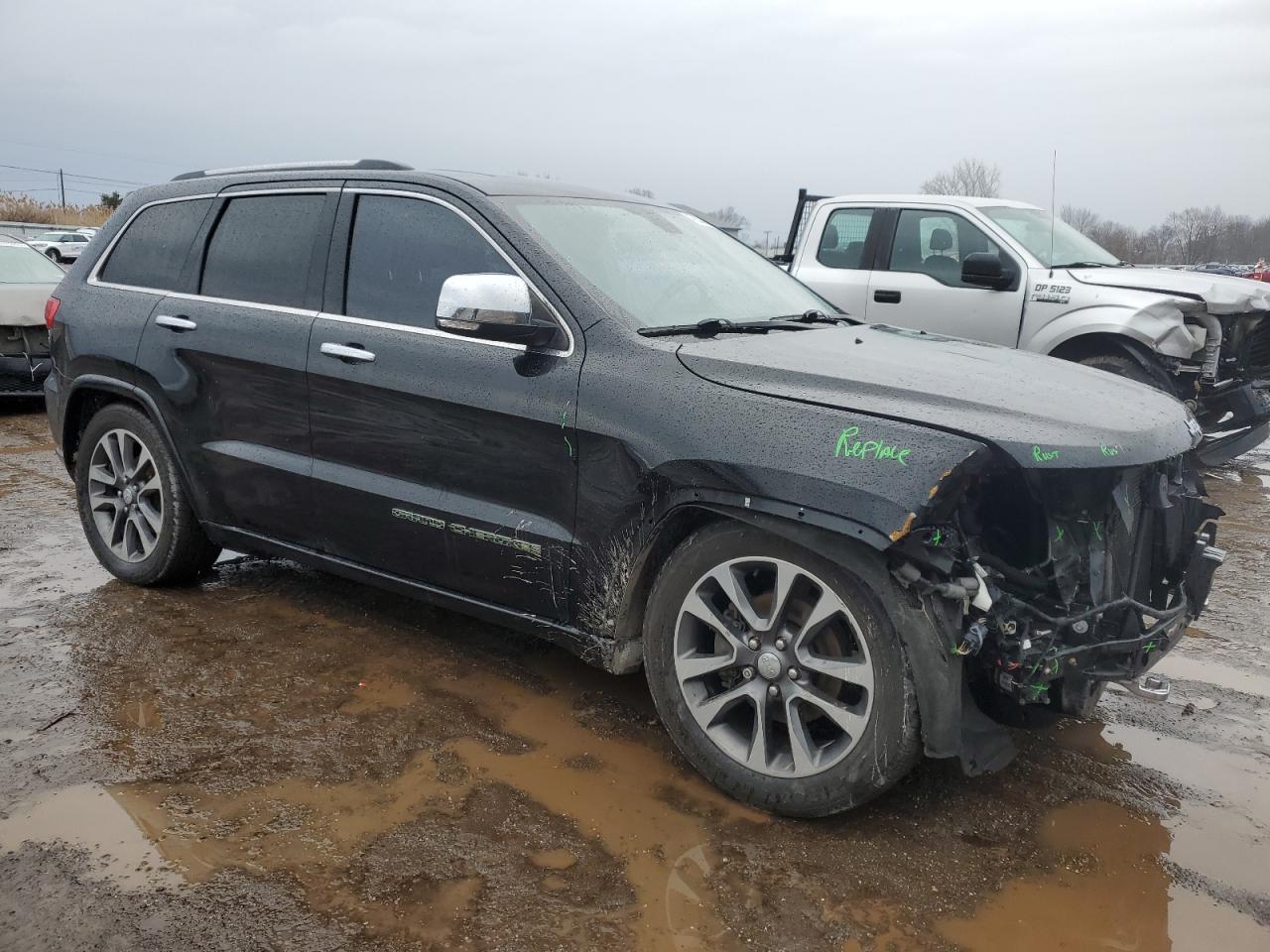 2017 Jeep Grand Cherokee - Image 4