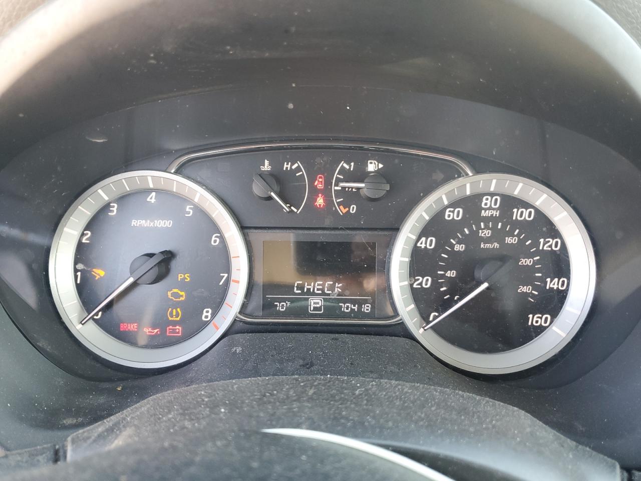 2015 Nissan Sentra - Image 9