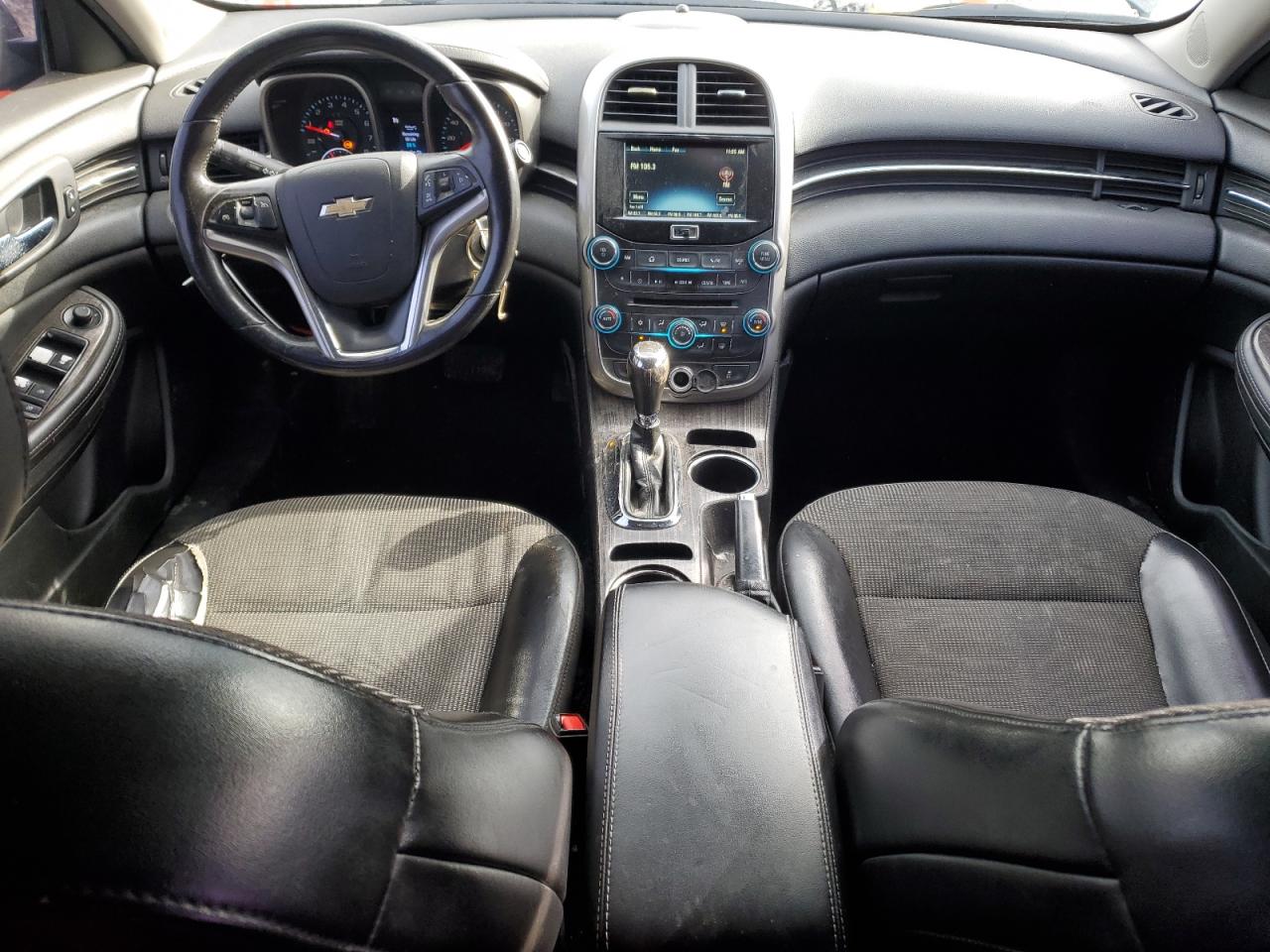 2015 Chevrolet Malibu - Image 8