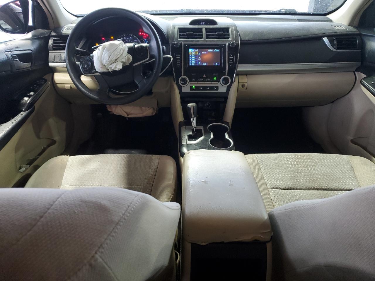 2012 Toyota Camry - Image 8