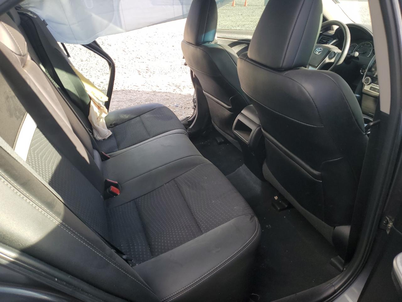 2012 Toyota Camry - Image 10
