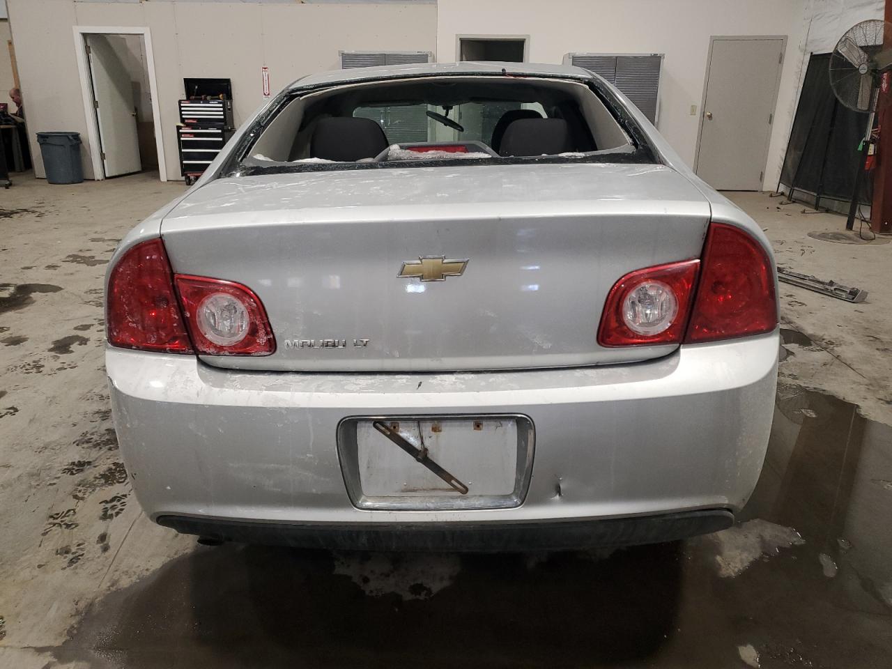 2011 Chevrolet Malibu - Image 6