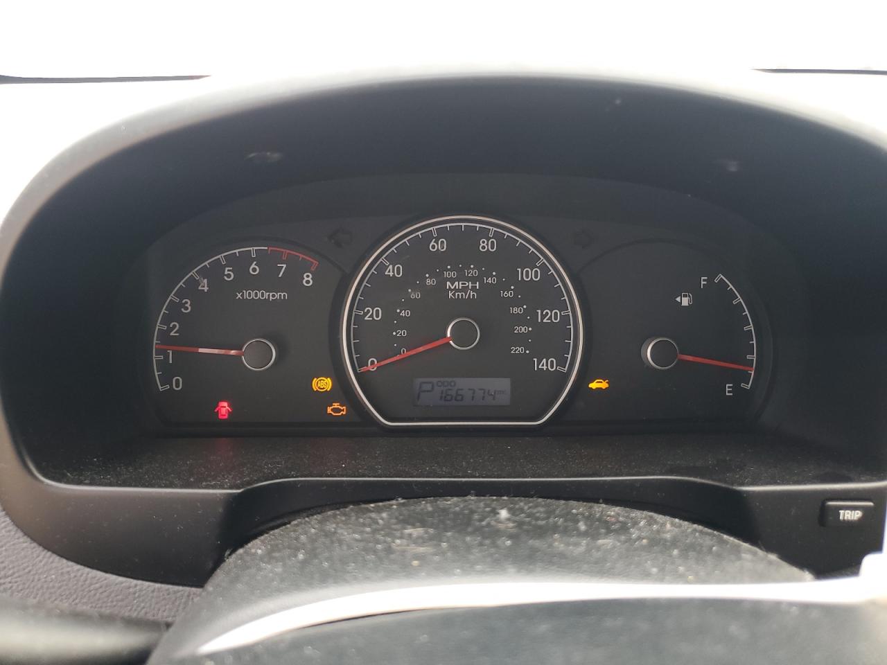 2010 Hyundai Elantra - Image 9
