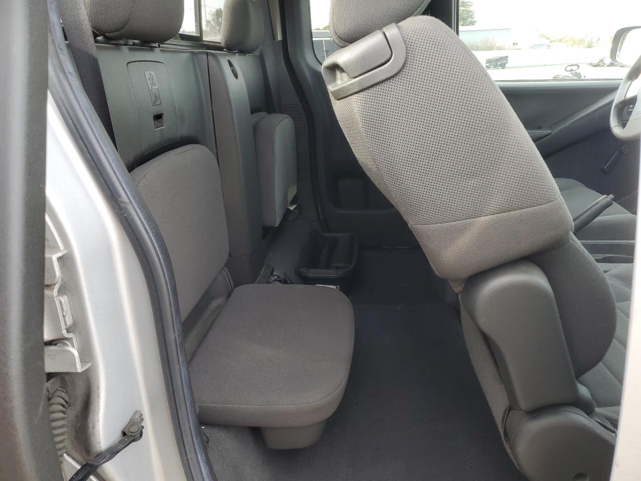 2006 Nissan Navara (Frontier) - Image 10