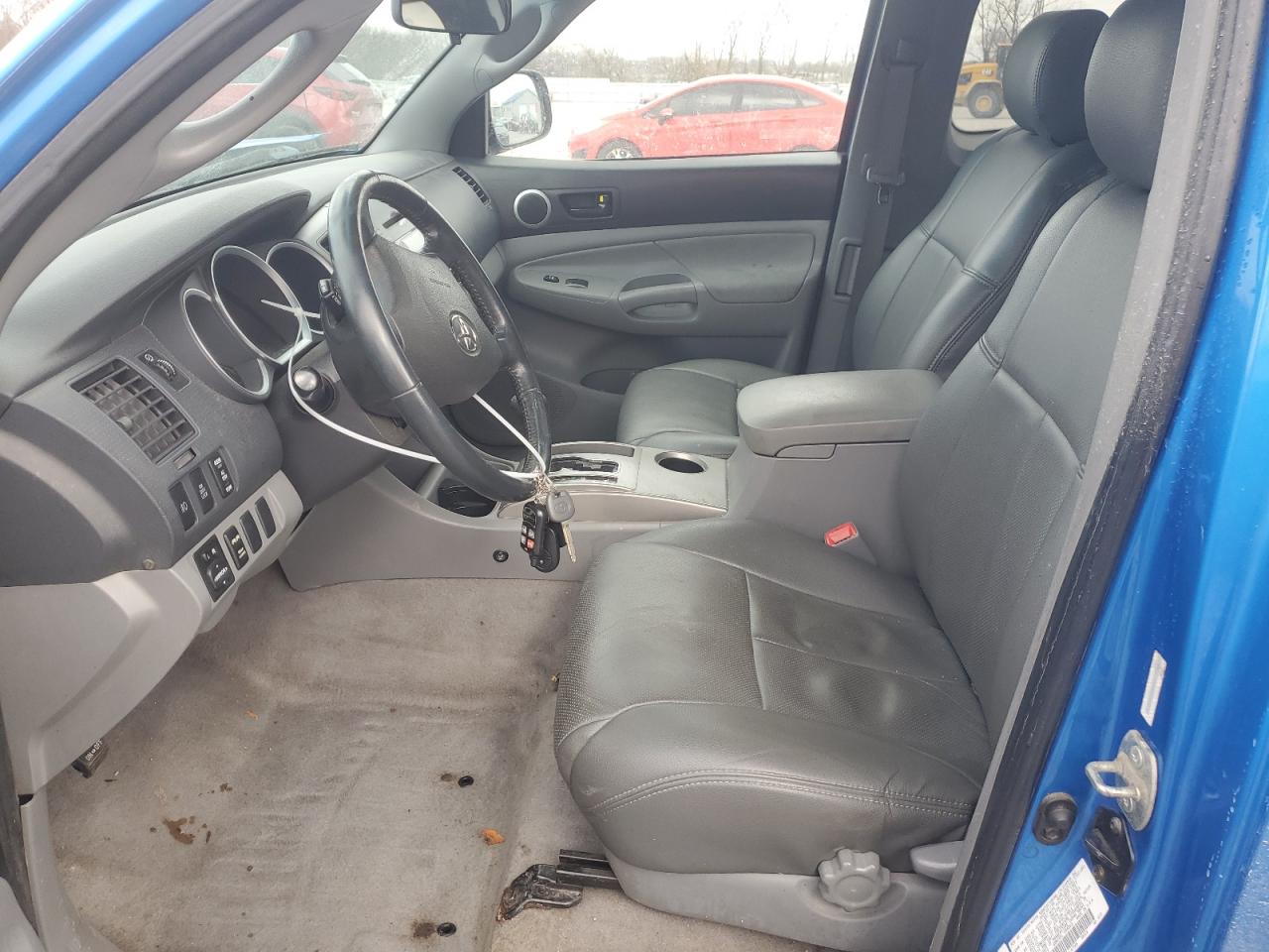 2006 Toyota Tacoma - Image 7
