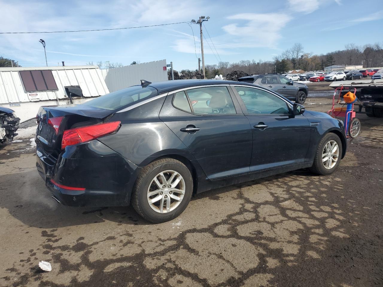 2013 Kia Optima - Image 3
