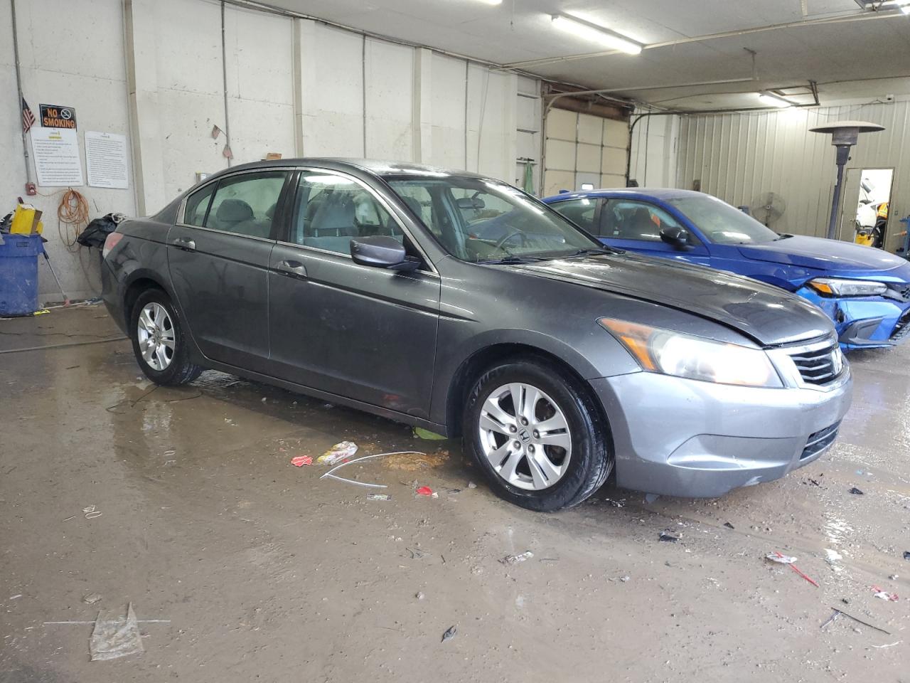 2009 Honda Accord - Image 4