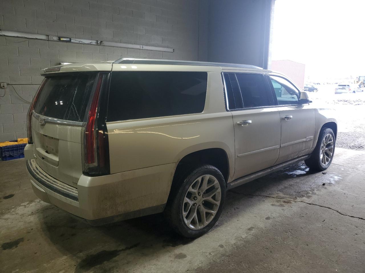 2017 Cadillac Escalade - Image 3