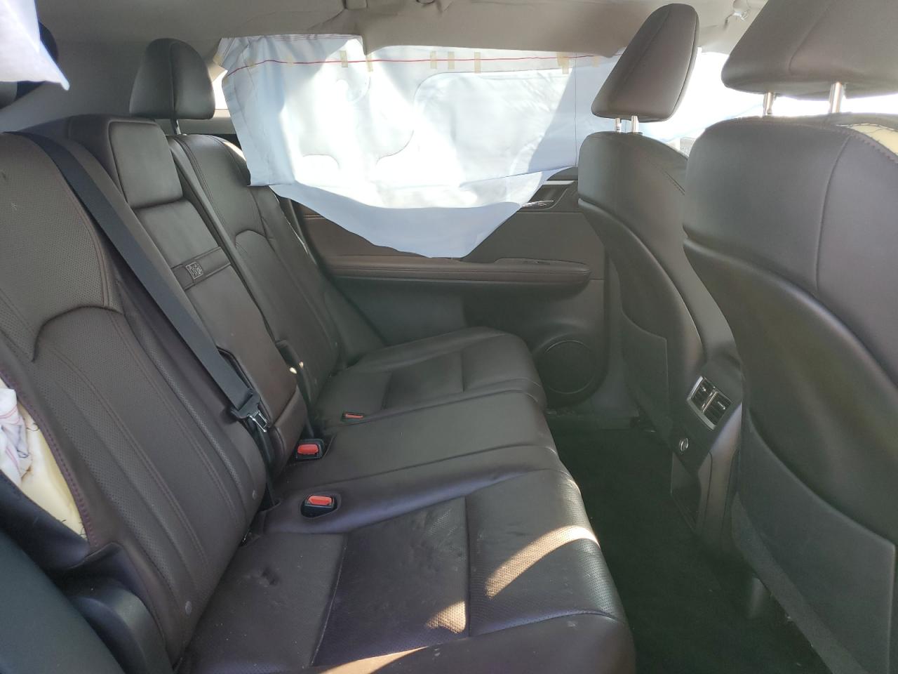 2017 Lexus RX - Image 10