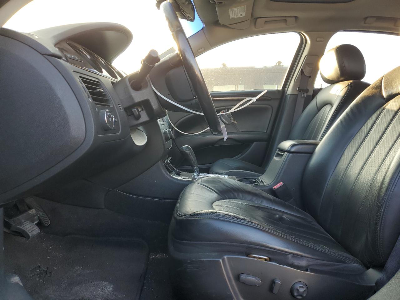 2006 Buick Lucerne - Image 7