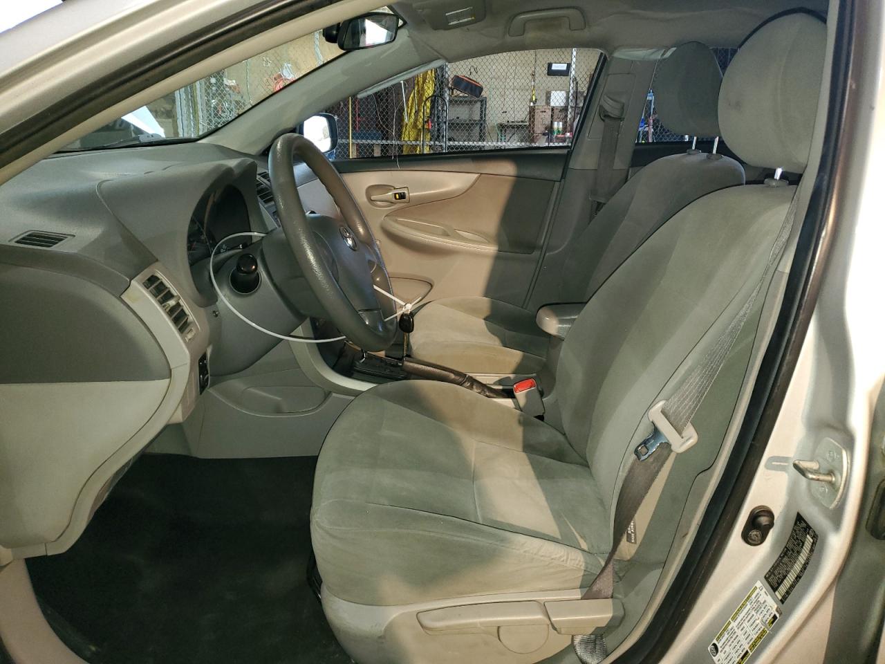 2009 Toyota Corolla - Image 7