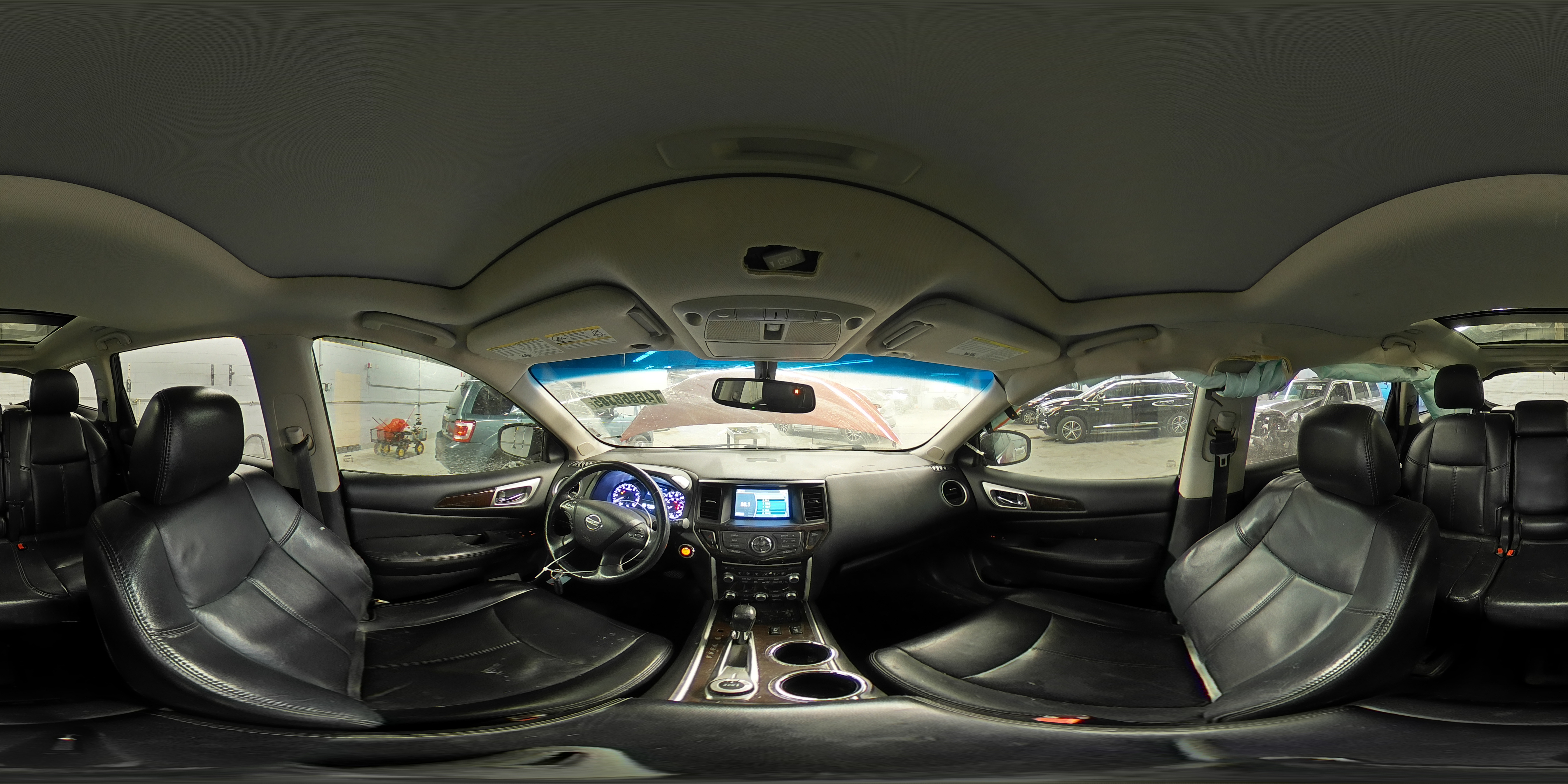 2014 Nissan Pathfinder - Image 14
