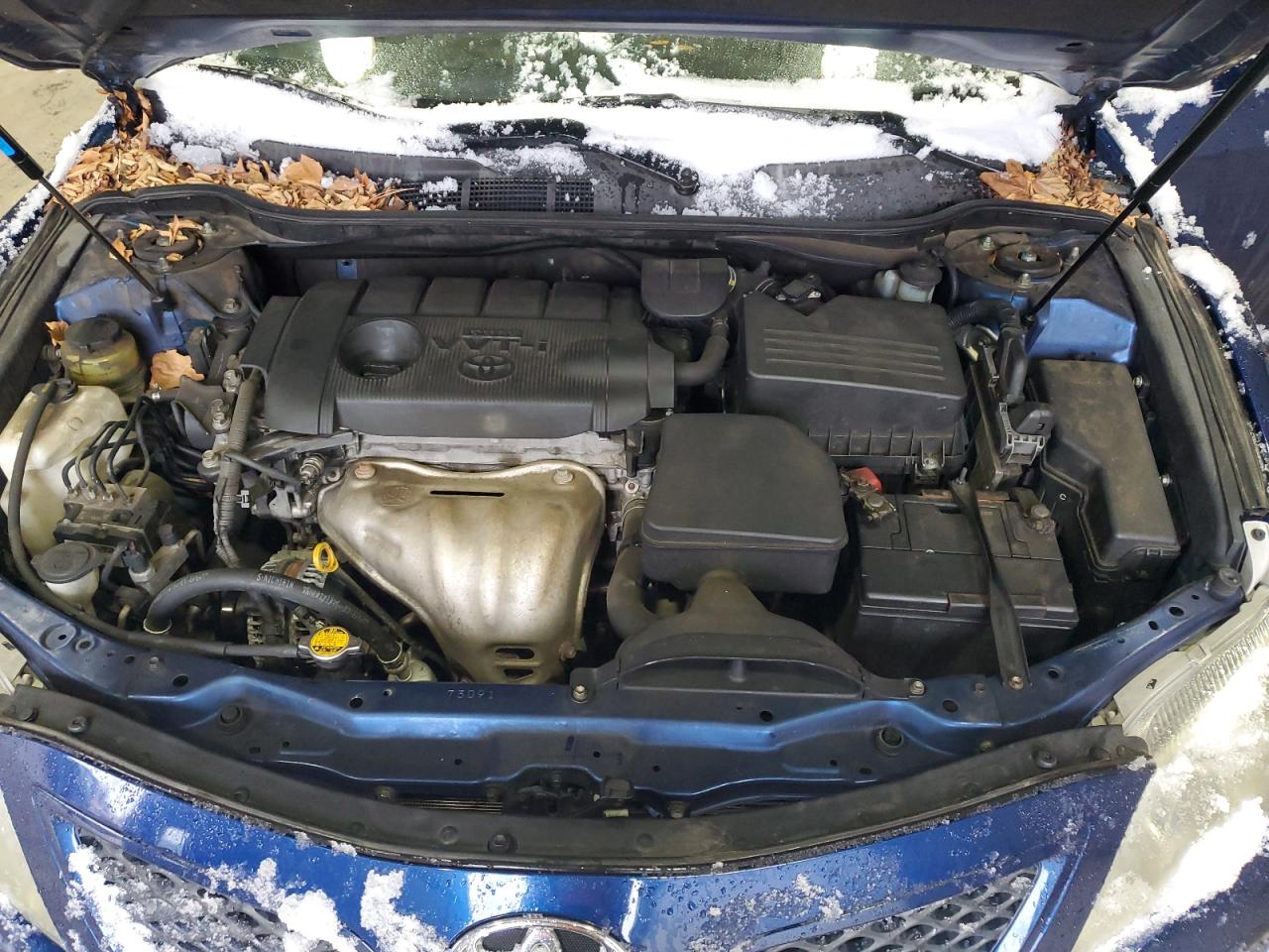 2010 Toyota Camry - Image 11
