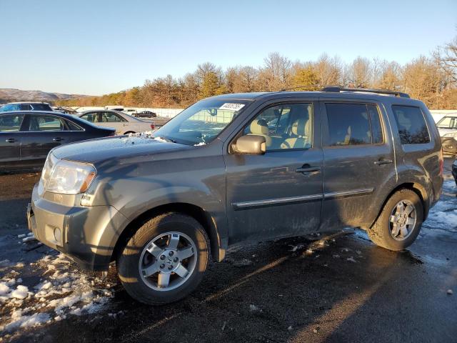 2009 Honda Pilot Touring na sprzedaż w Brookhaven, NY - Minor Dent/Scratches