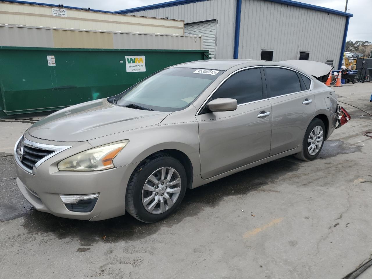 2014 Nissan Altima - Image 1