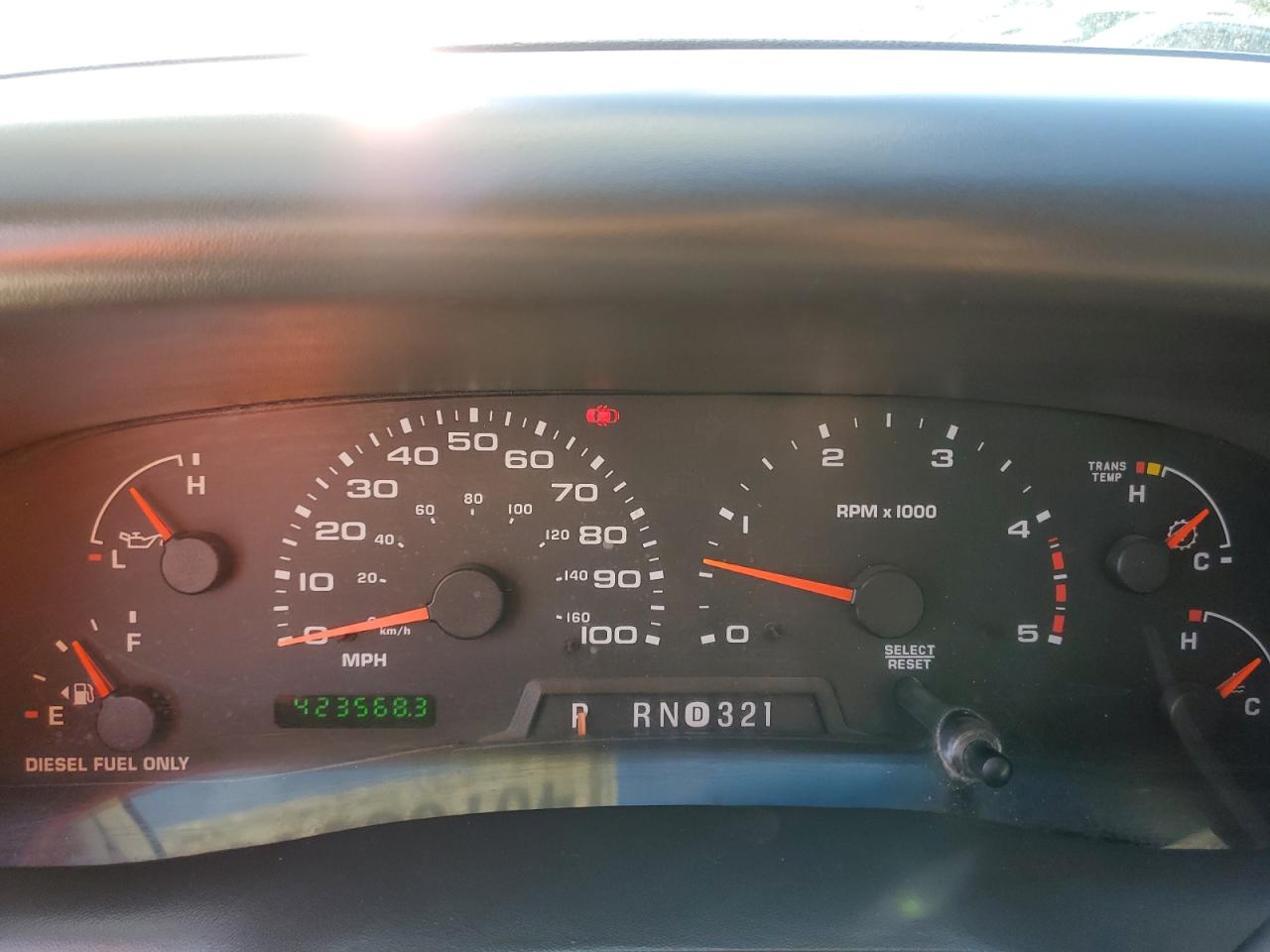 2004 Ford F250 - Image 9