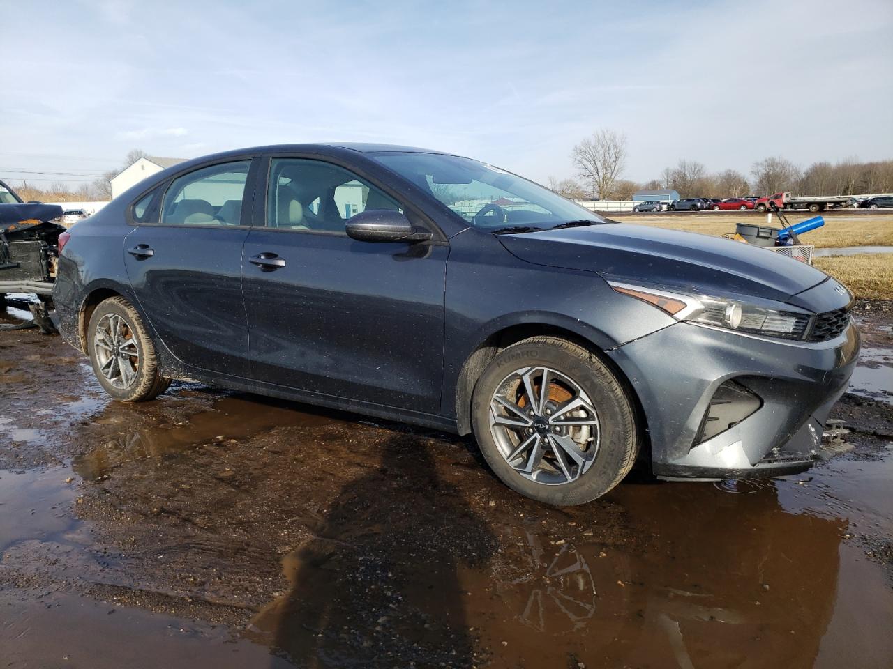 2022 Kia Forte - Image 4