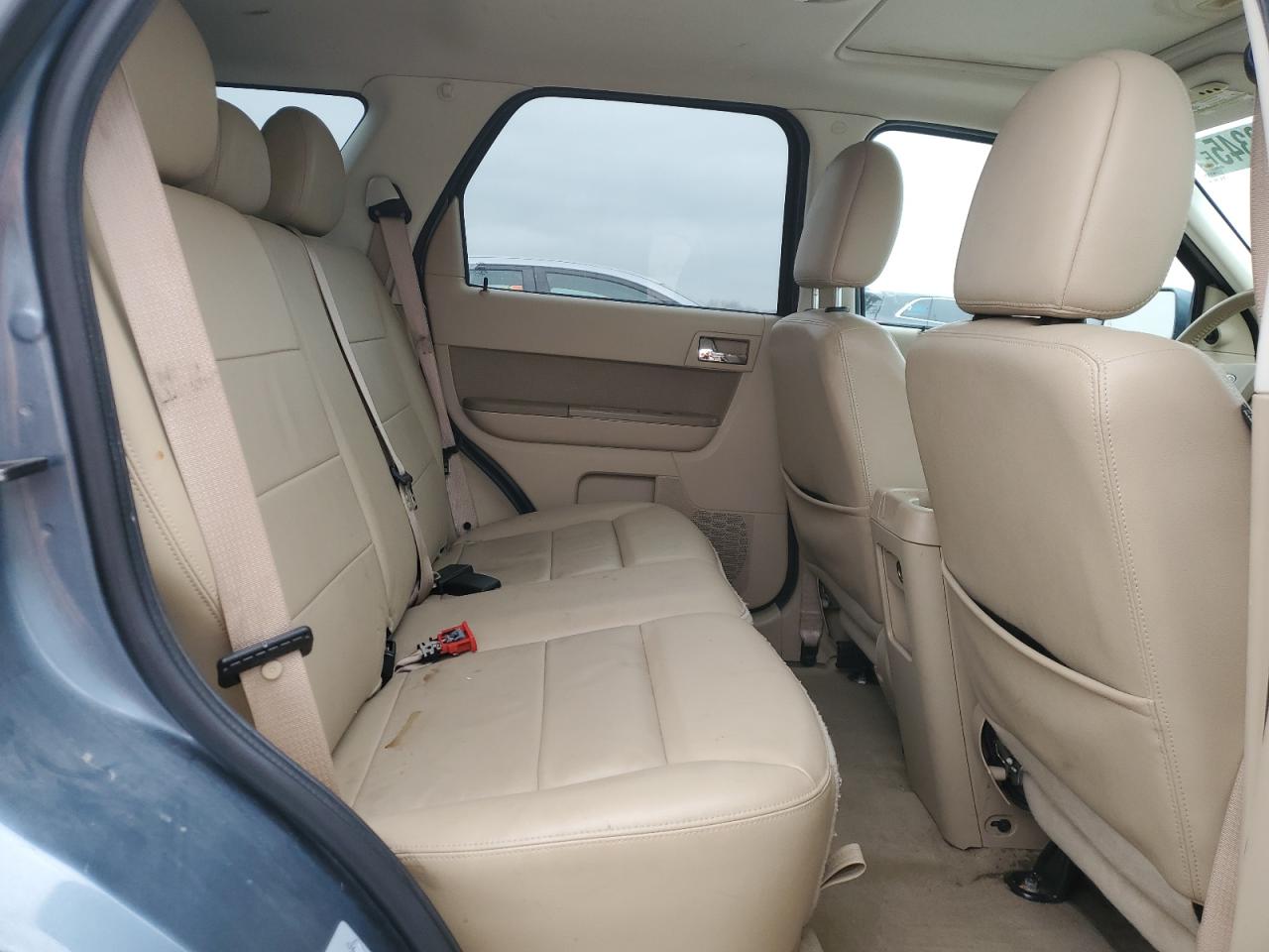 2012 Ford Escape - Image 11