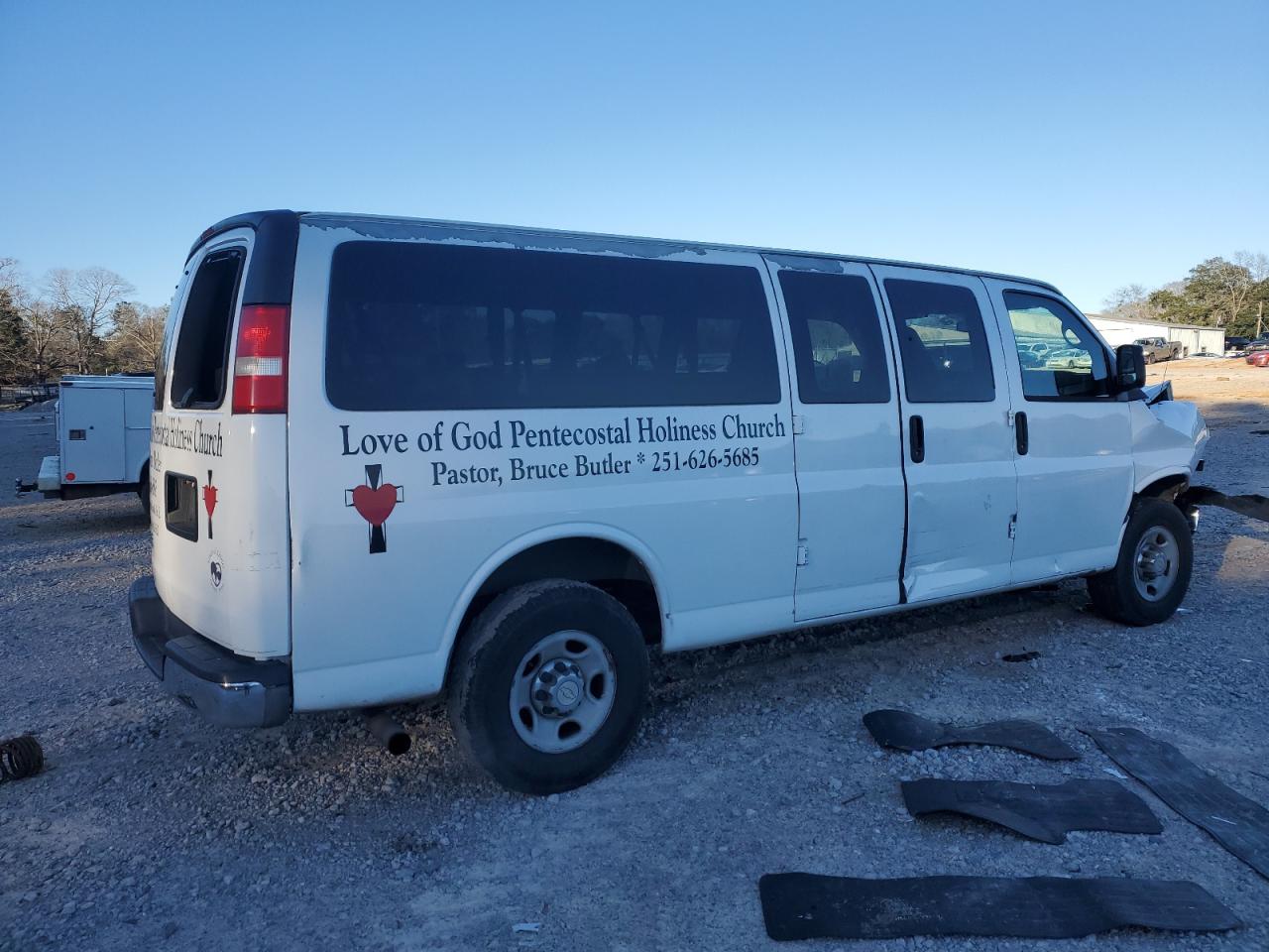 2013 Chevrolet Express - Image 3