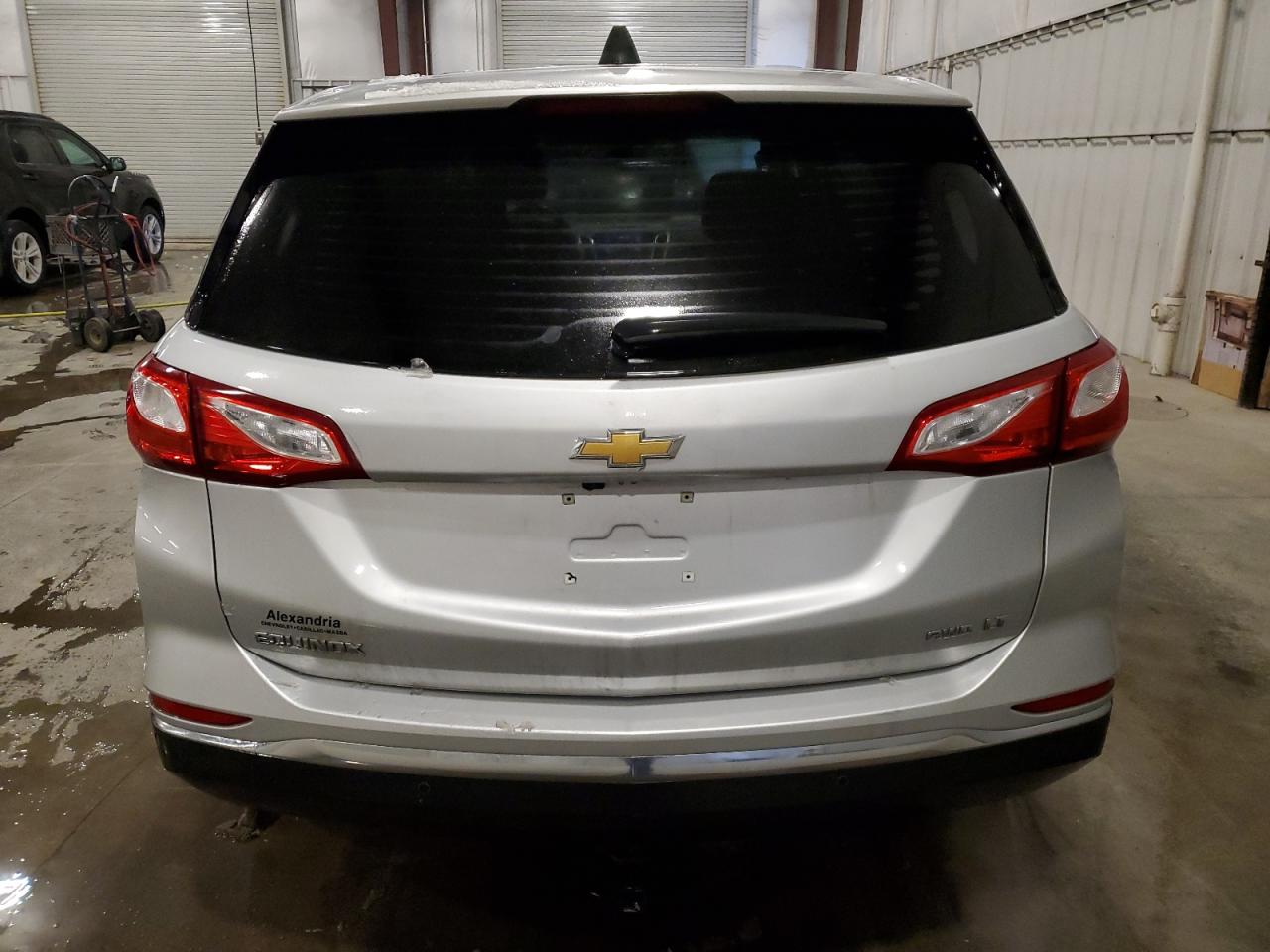 2020 Chevrolet Equinox - Image 6