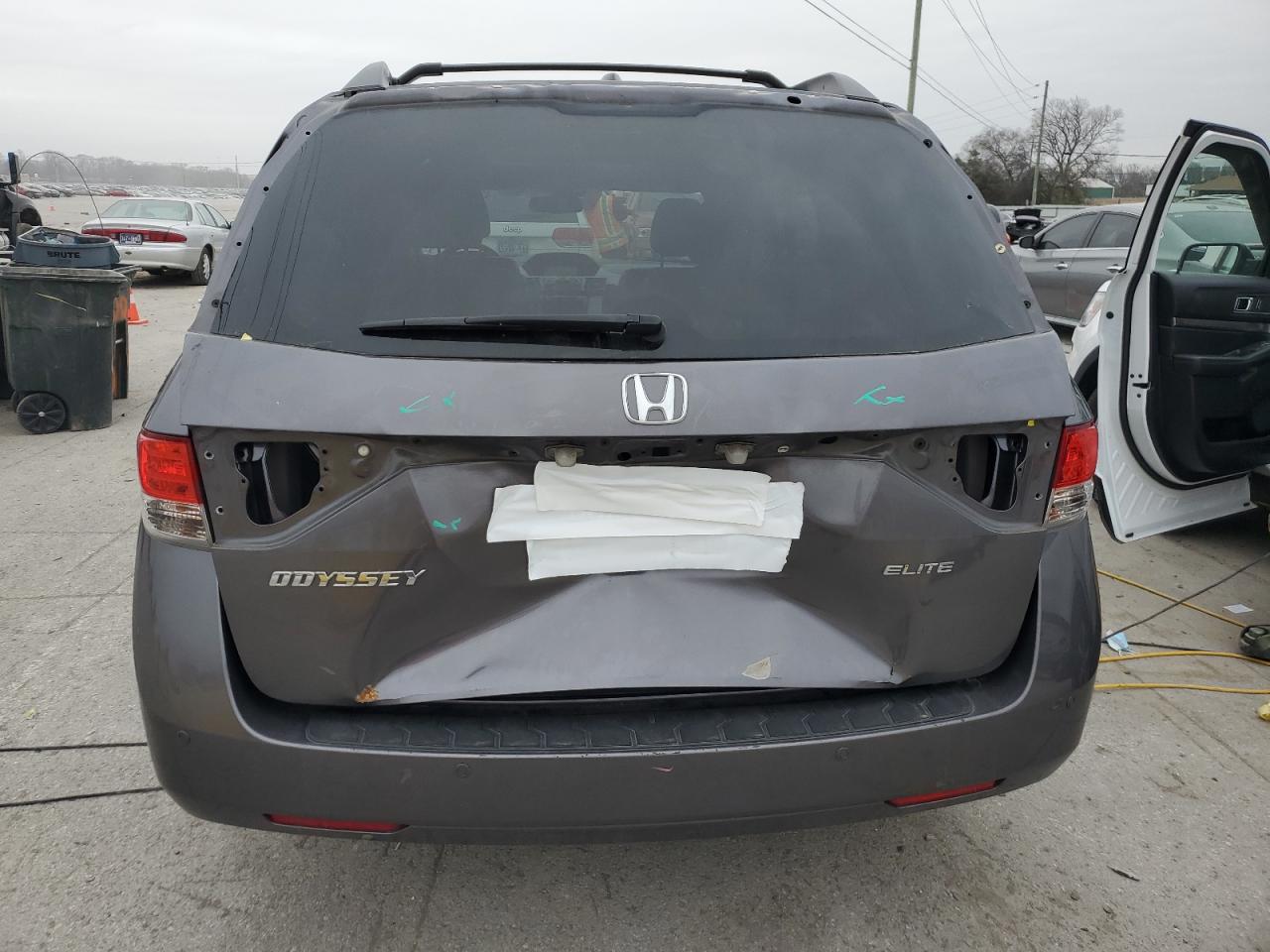 2014 Honda Odyssey - Image 6