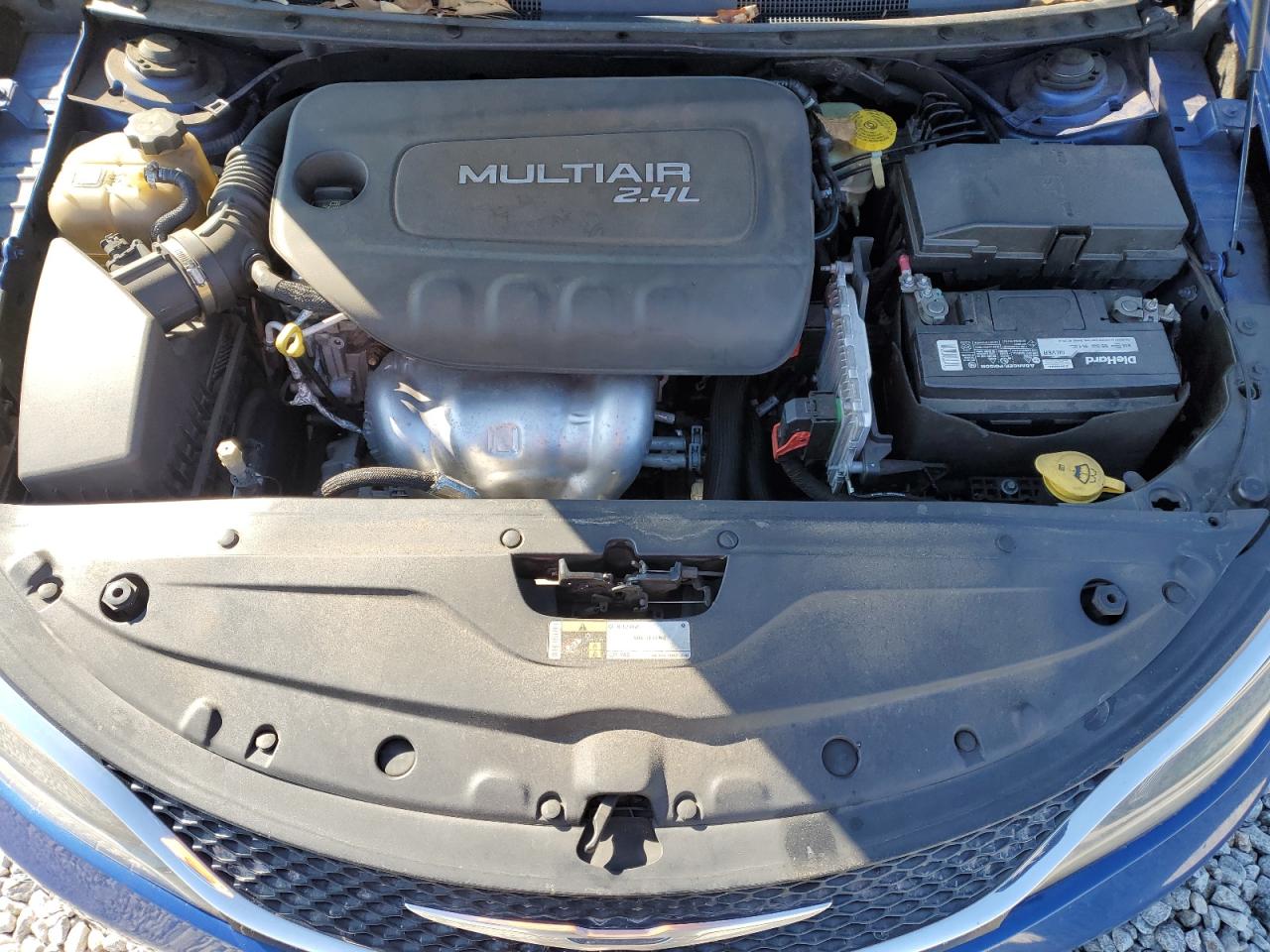 2015 Chrysler 200 - Image 12