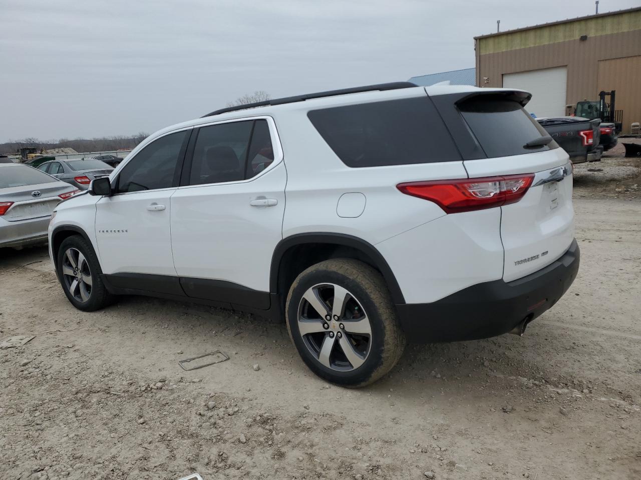 2021 Chevrolet Traverse - Image 2