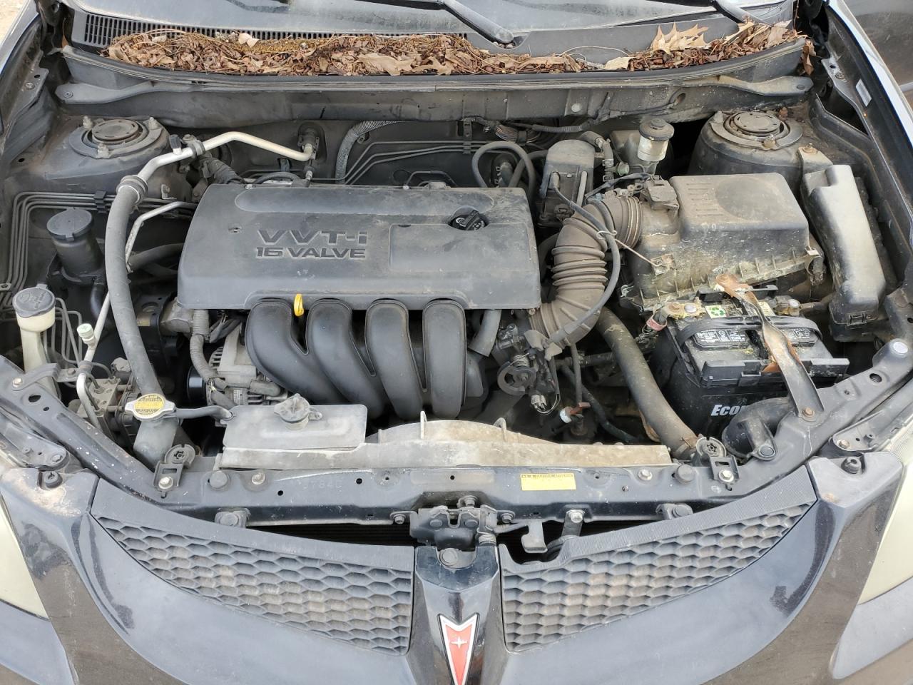 2004 Pontiac Vibe - Image 11