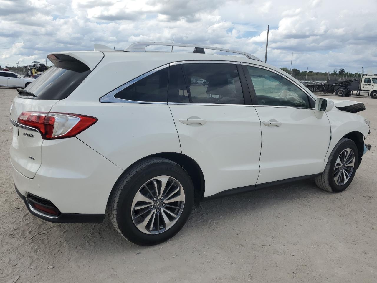 2017 Acura RDX - Image 3