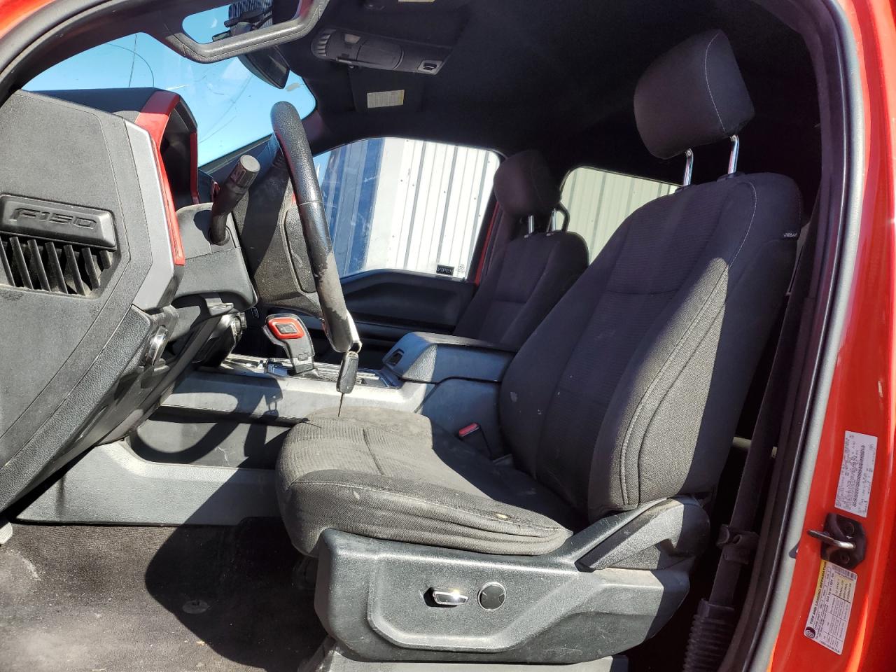 2015 Ford F-150 - Image 7