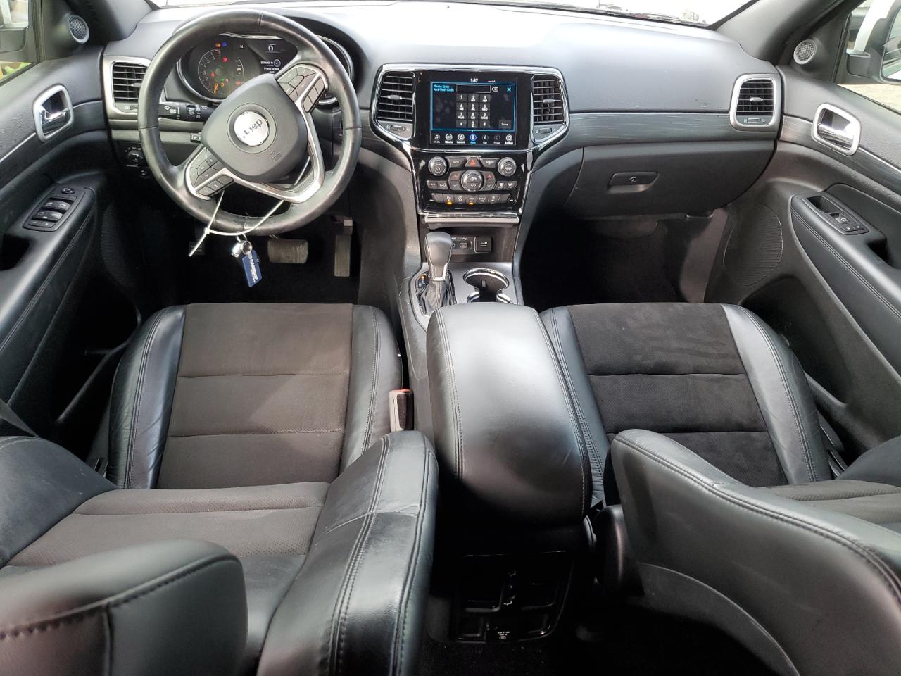 2020 Jeep Grand Cherokee - Image 8