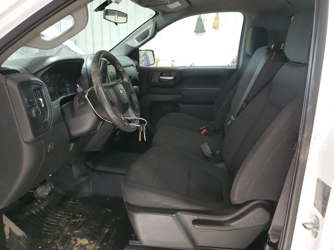 2020 Chevrolet Silverado - Image 7