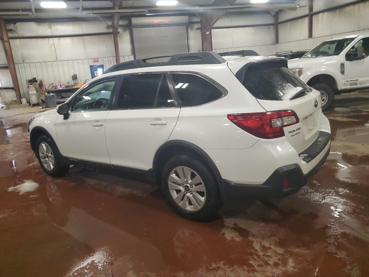 2019 Subaru Outback - Image 2