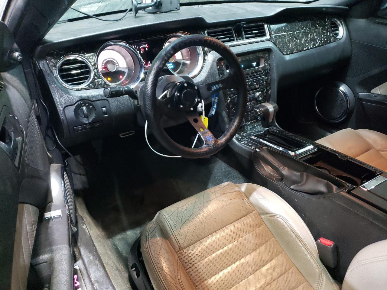 2012 Ford Mustang - Image 8