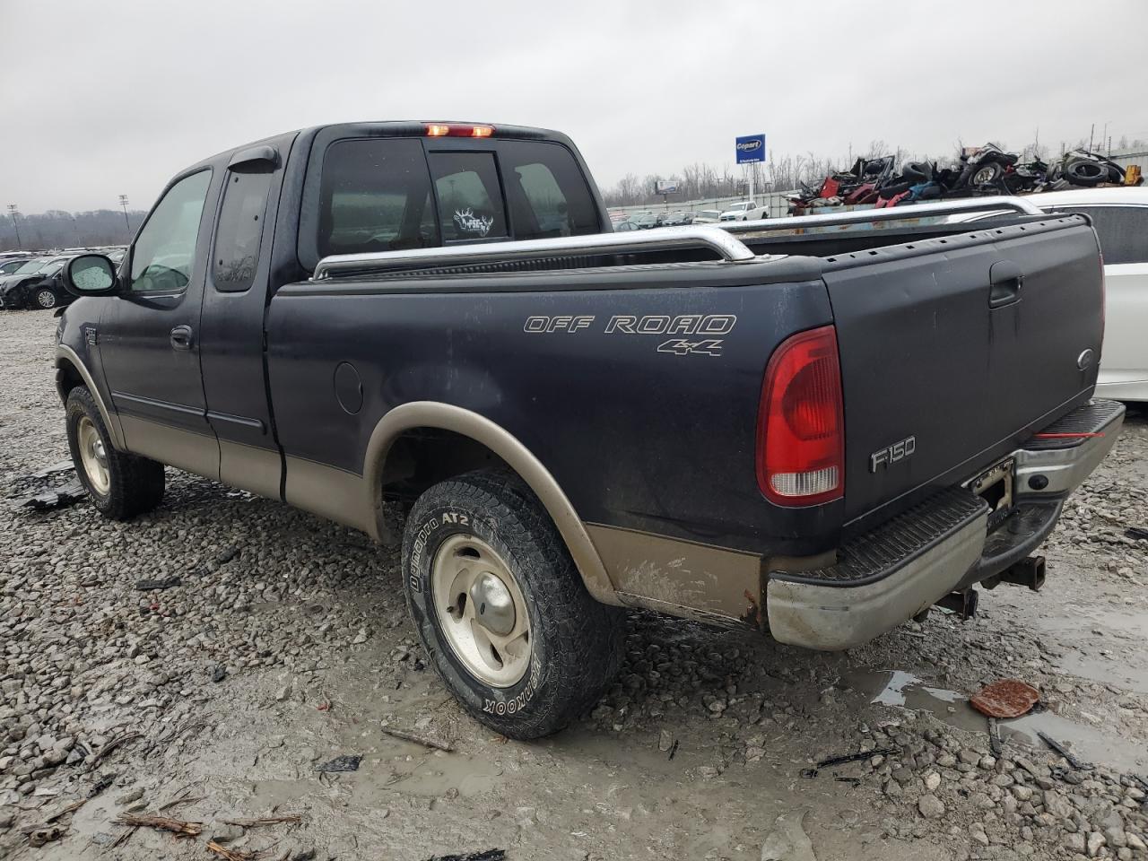 2001 Ford F-150 - Image 2