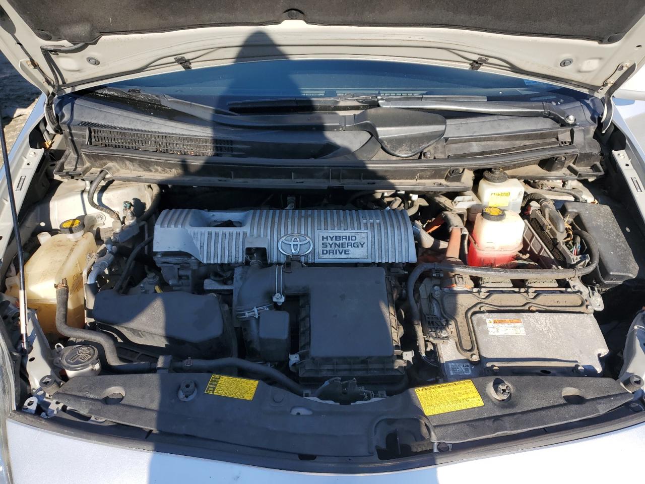 2012 Toyota Prius - Image 11