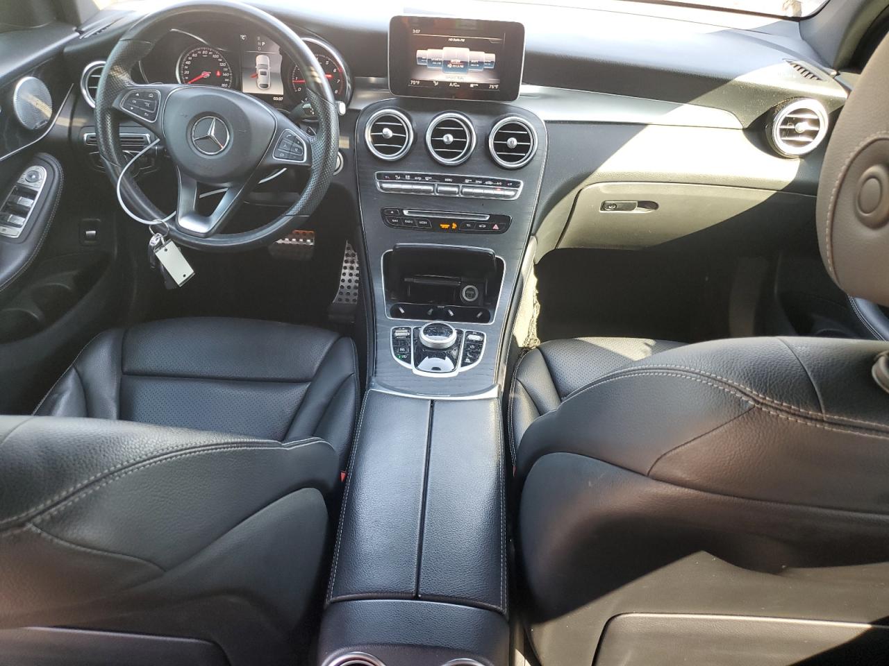 2018 Mercedes-Benz GLC - Image 8